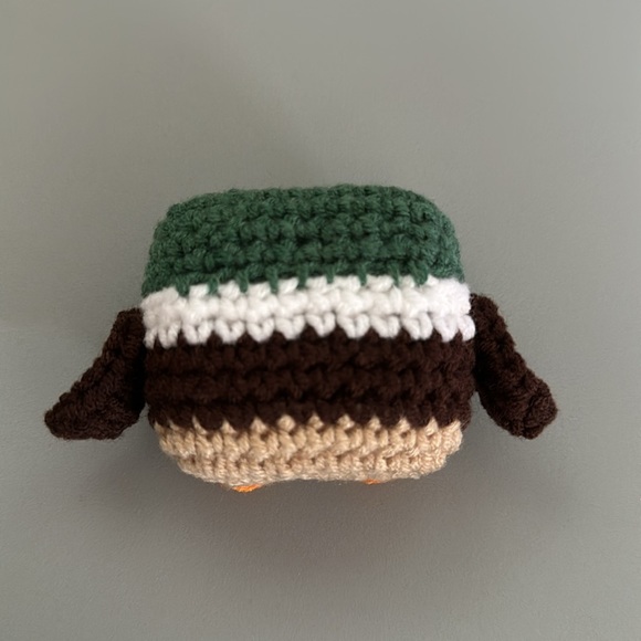 AirPods 3rd gen Goose Case - Picture 2 of 3